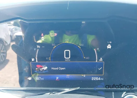 2025 Chevrolet Trax Fwd 2Rs from USA, damaged, VIN KL77LJEP5SC128489